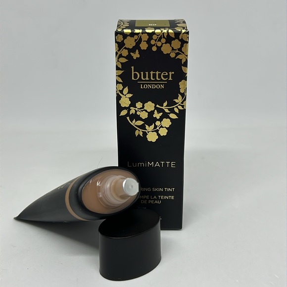 butter LONDON LumiMATTE Blurring Skin Tint DEEP - Picture 4 of 7